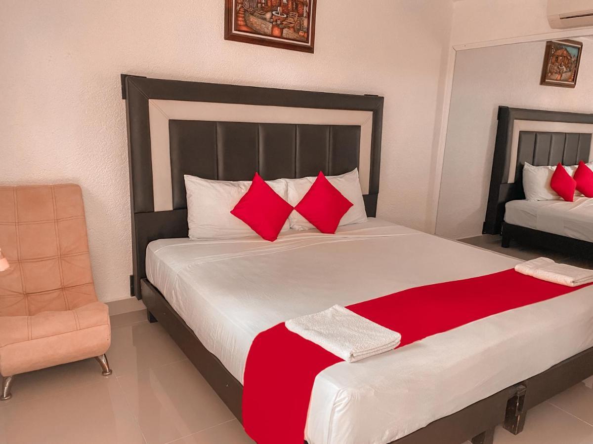 Hotel Hacienda Ixtlan Cozumel Buitenkant foto
