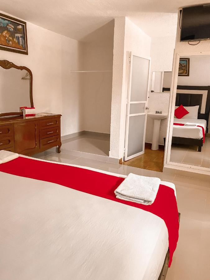 Hotel Hacienda Ixtlan Cozumel Buitenkant foto
