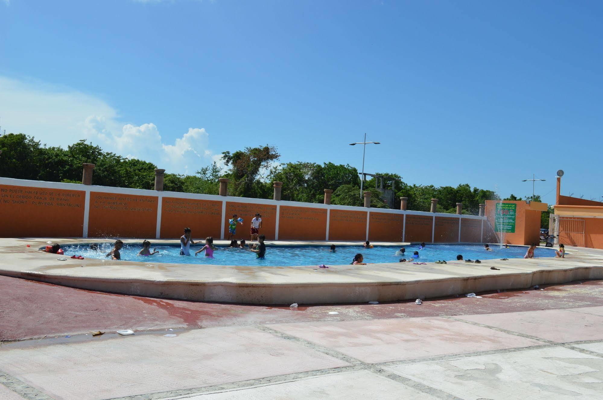 Hotel Hacienda Ixtlan Cozumel Buitenkant foto